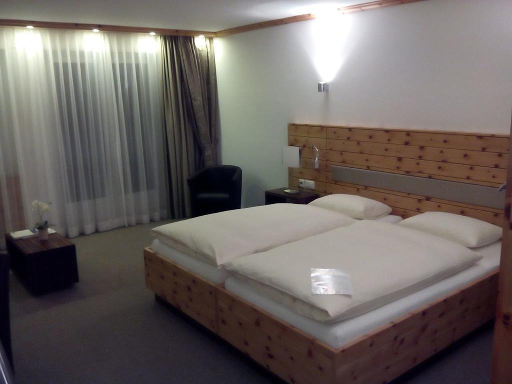 サンモリッツスタジオ チャンプフェーアパートメント 部屋 写真